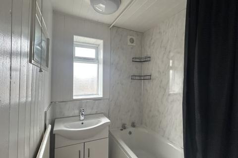 126 Wharncliffe Road, Wakefield, WF2 7PZ