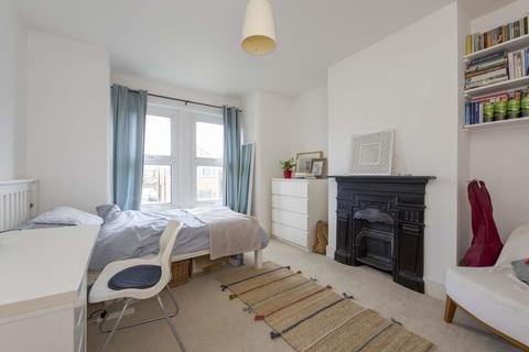 170 Elm Road, New Malden, KT3 3HT