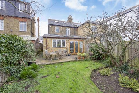 170 Elm Road, New Malden, KT3 3HT