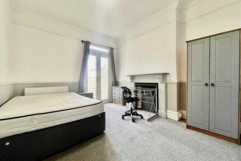undefined, Glen Park Avenue, Plymouth