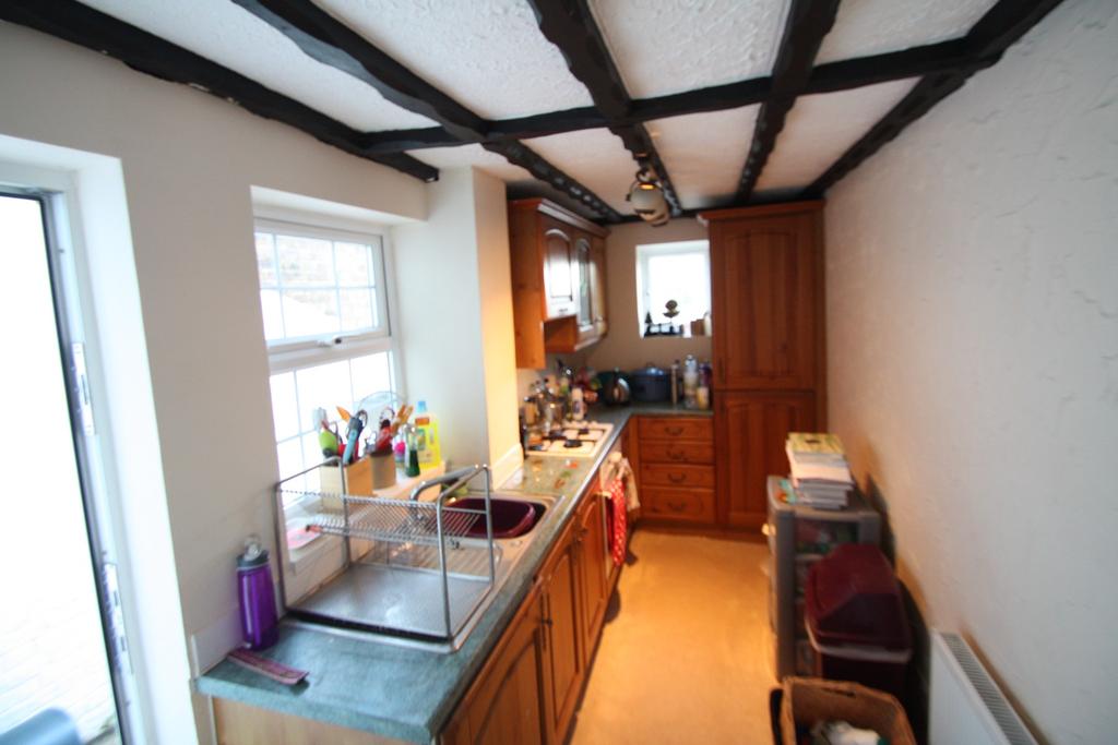Herbert Street, Hemel Hempstead, Hertfordshire, HP2 5HW 2 bed terraced
