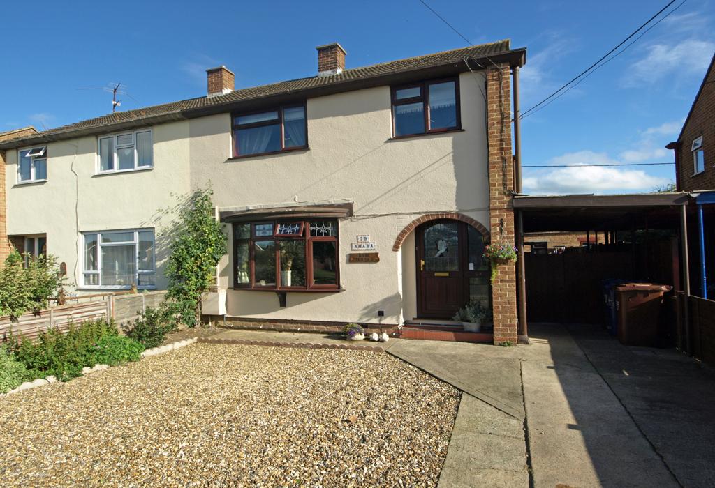 Murcott Road, Upper Arncott, Bicester, Oxfordshire 3 bed semidetached