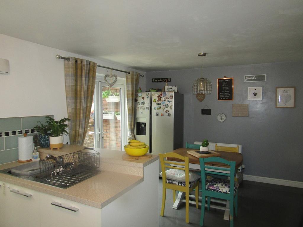 Kitchen 2