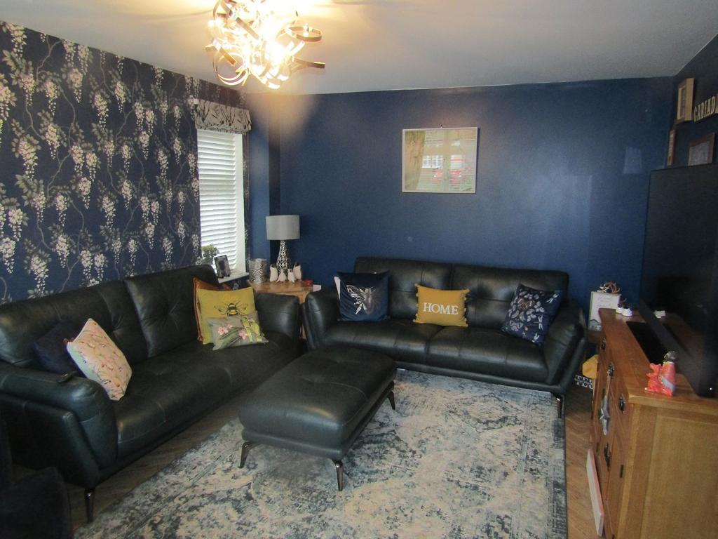 Lounge 2