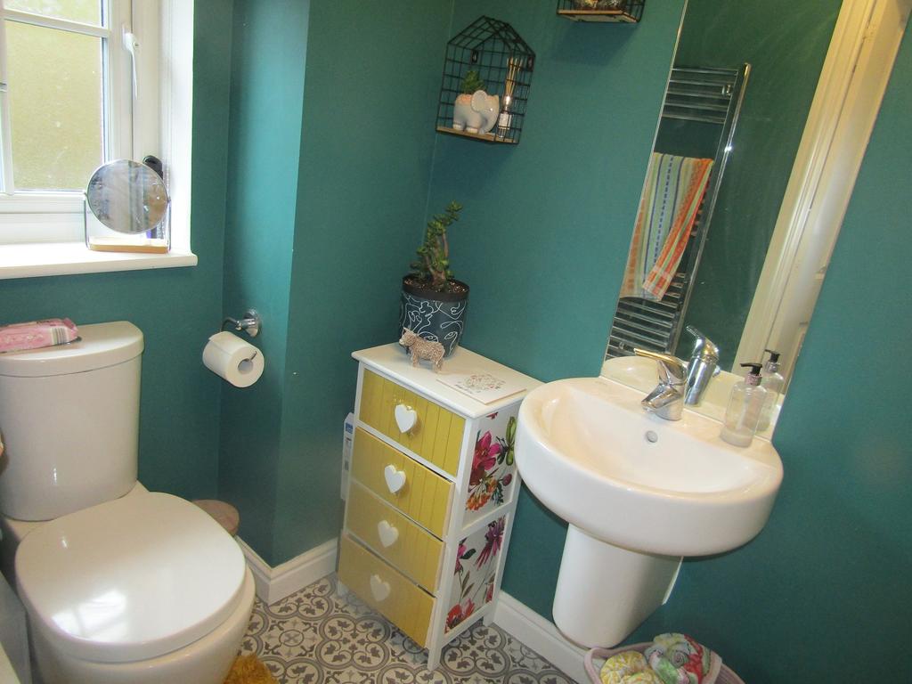Ensuite Shower Room