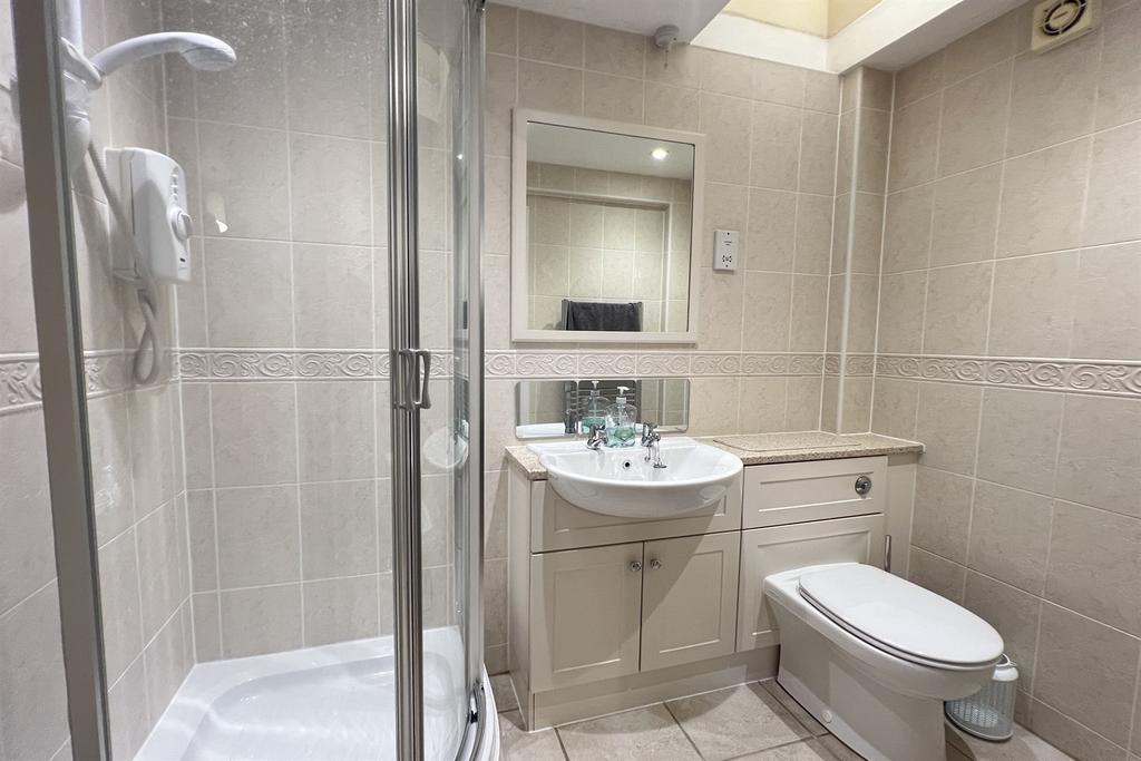 Annex Shower Room
