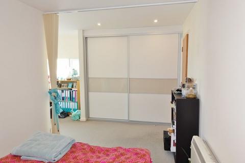 1 bedroom flat to rent, Auckland Road, Cambridge