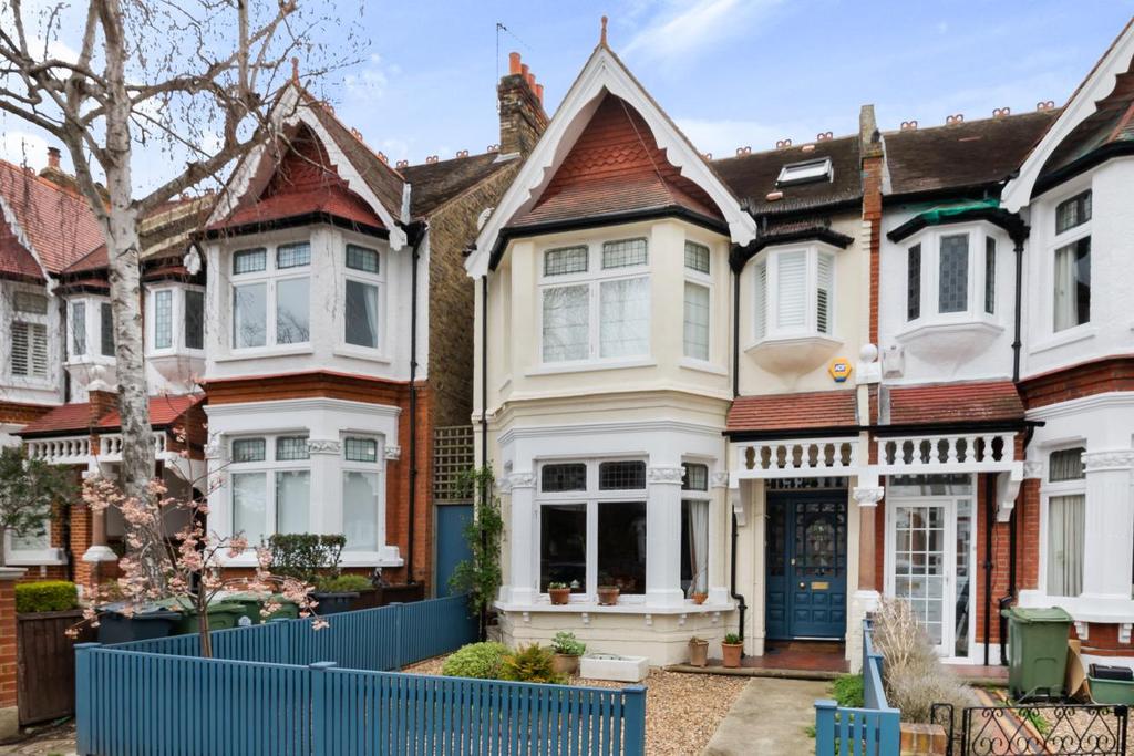Braxted Park, Streatham Common 5 bed semidetached house £1,350,000