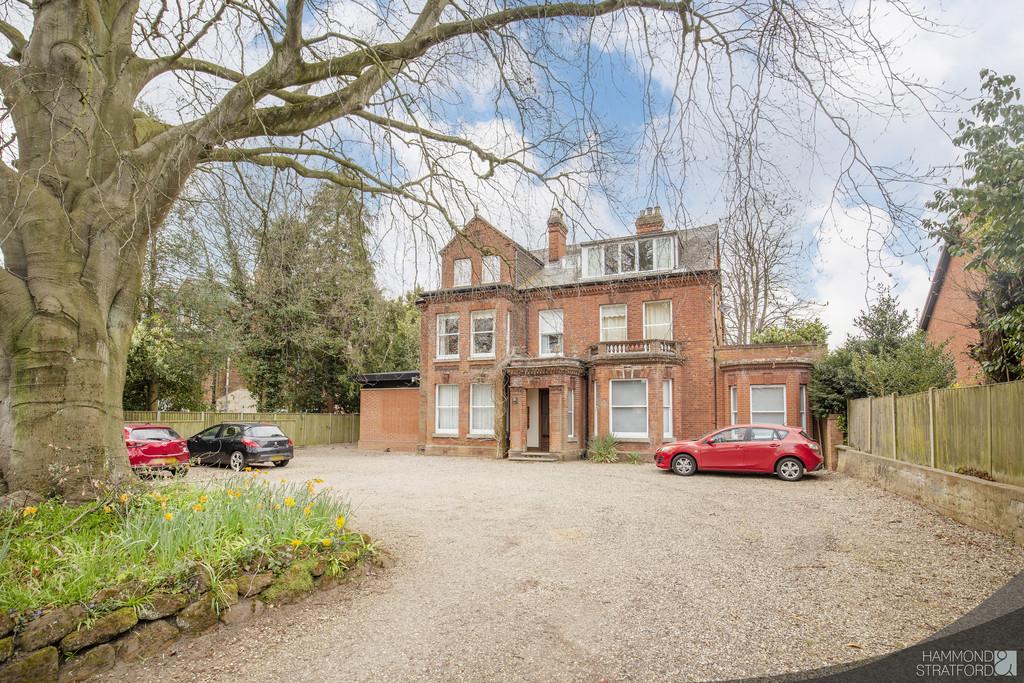 Newmarket Road, Norwich 2 bed apartment £200,000