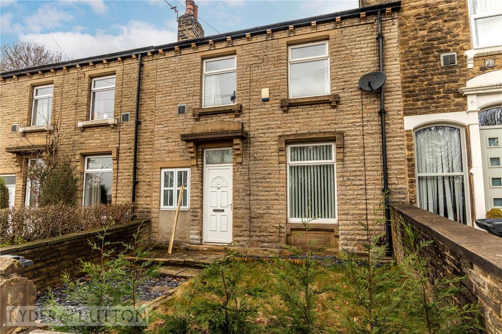 Bradford Road, Fixby, Huddersfield... 2 bed terraced house £125,000