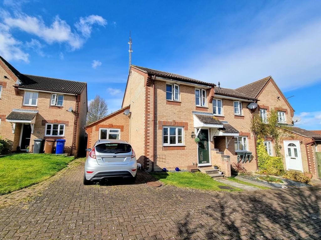 Lowry Close, Haverhill 3 bed end of terrace house for sale £290,000