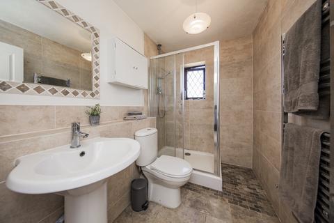 9 Bay Tree Close, Heathfield, TN21 8YG