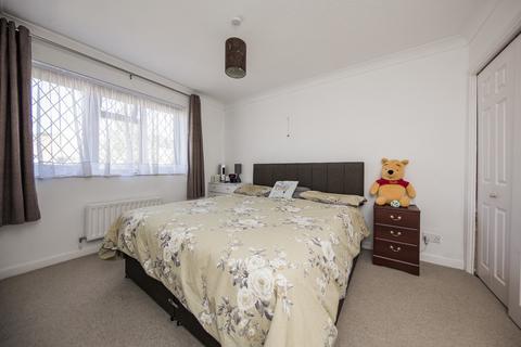 9 Bay Tree Close, Heathfield, TN21 8YG
