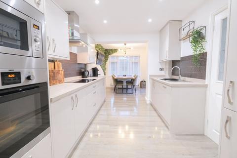 70 Nicholas Road, Sutton Coldfield, B74 3QS