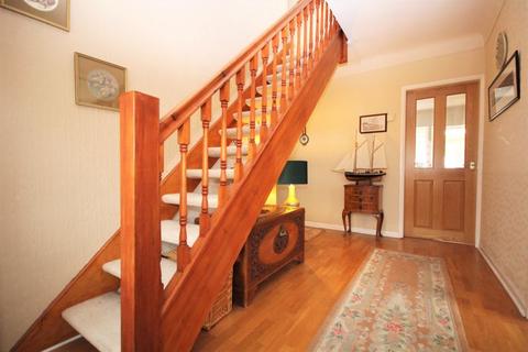 6 Cholmondeley Road, West Kirby, Wirral, CH48 7HD