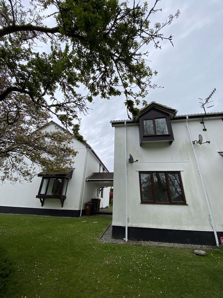 Yeolland Park, Ivybridge 2 bed cluster house £775 pcm (£179 pw)