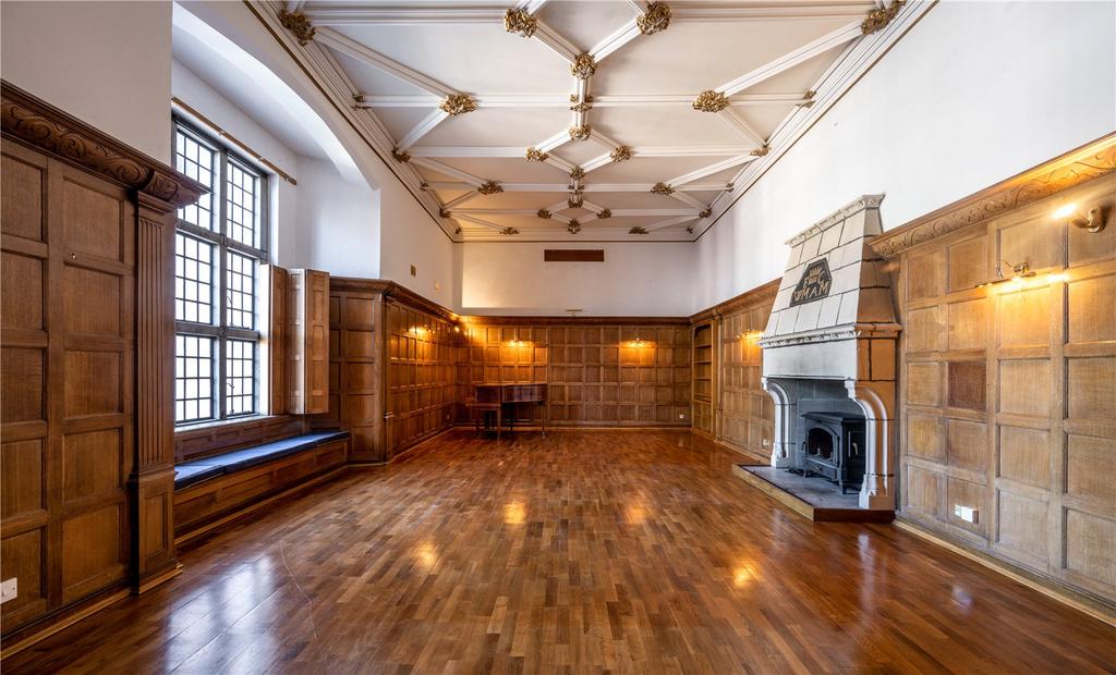 Dining/Sitting Room