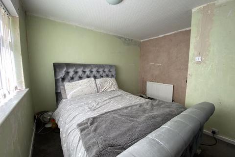 4 Downside Close, Bootle, L30 5QX