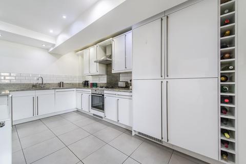 11 Chapel Drive, Dartford, DA2 6FF