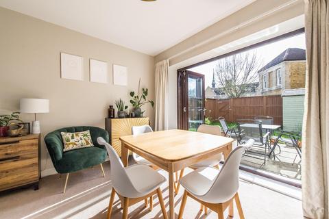 11 Chapel Drive, Dartford, DA2 6FF