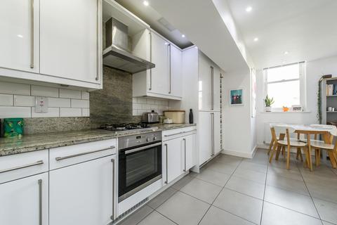 11 Chapel Drive, Dartford, DA2 6FF