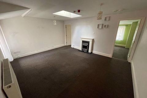 2 bedroom flat to rent - Broughtons Yard, Accrington