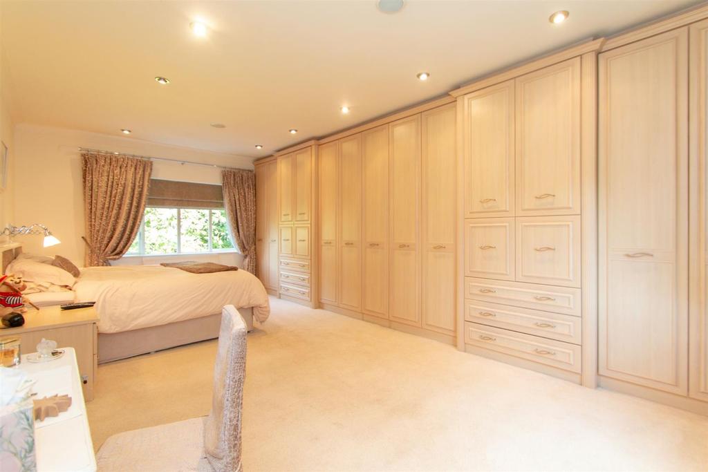 Parkhill Road, Hale, Altrincham 5 bed detached house £1,595,000