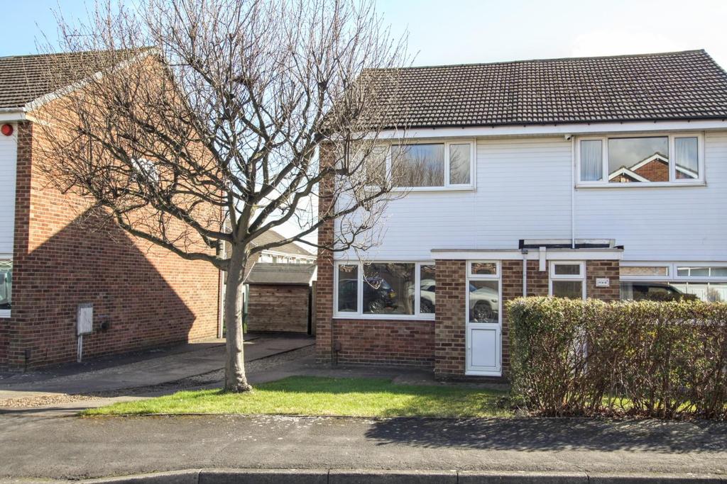 Forfar Close, Darlington 2 bed semidetached house £125,000