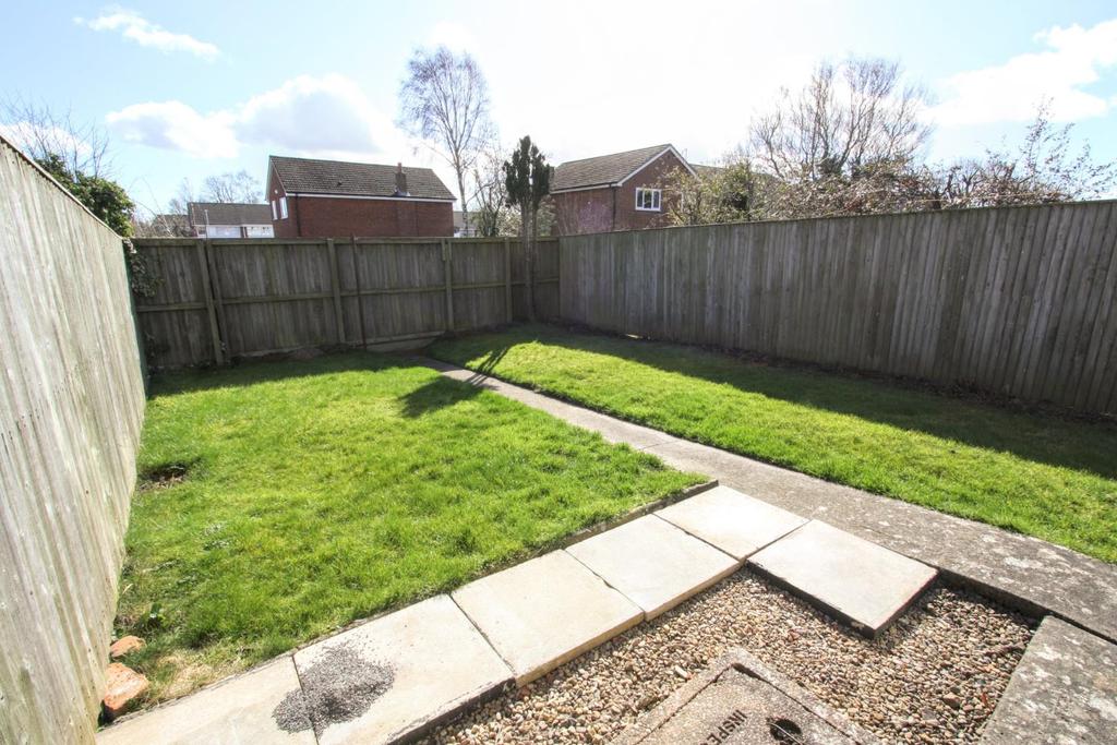 Forfar Close, Darlington 2 bed semidetached house £125,000