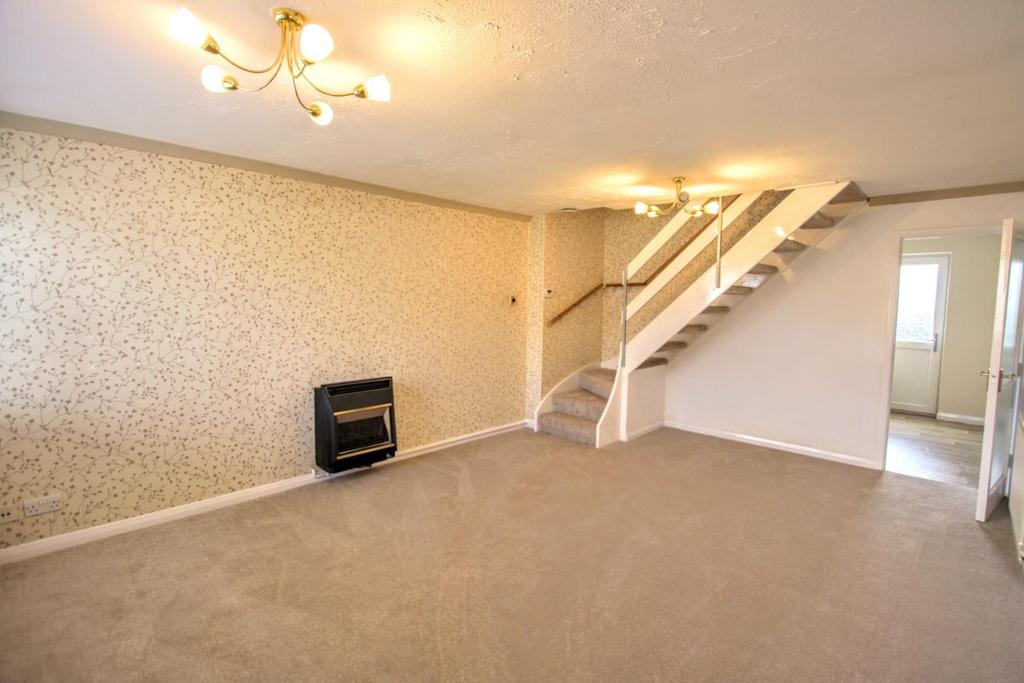Forfar Close, Darlington 2 bed semidetached house £125,000