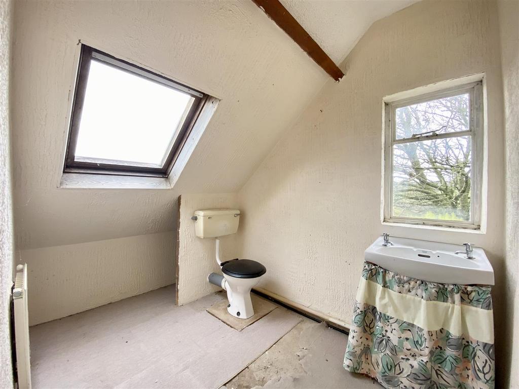Separate WC