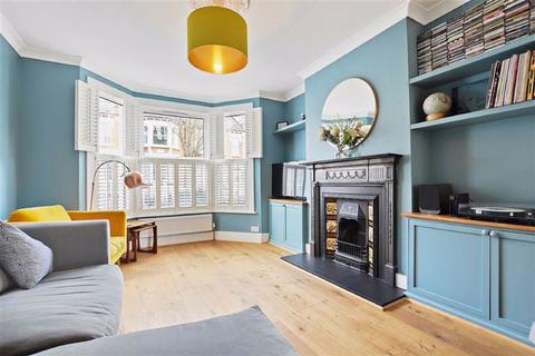 10 Phoenix Road, London, SE20 7BT