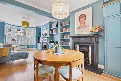 10 Phoenix Road, London, SE20 7BT