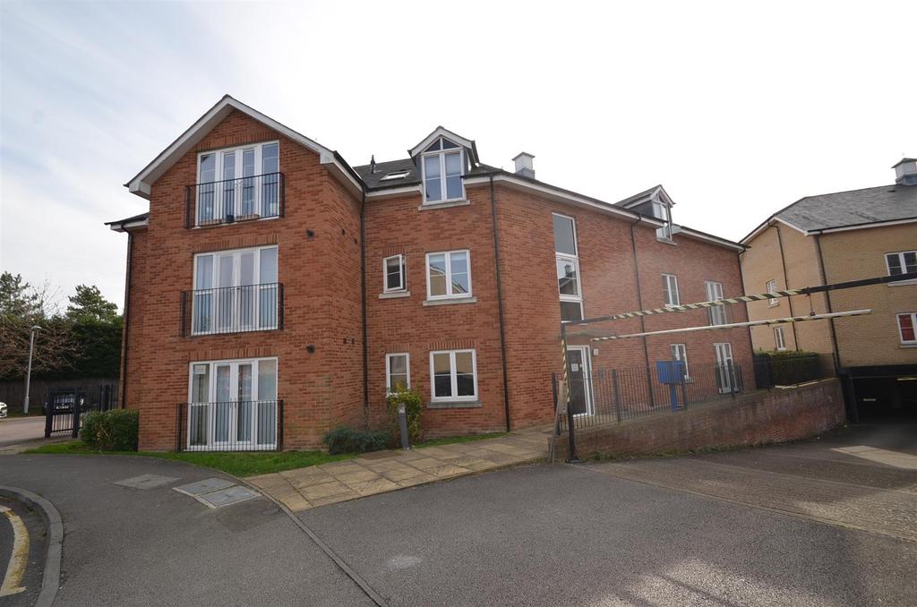 74 River View, Shefford (18).JPG
