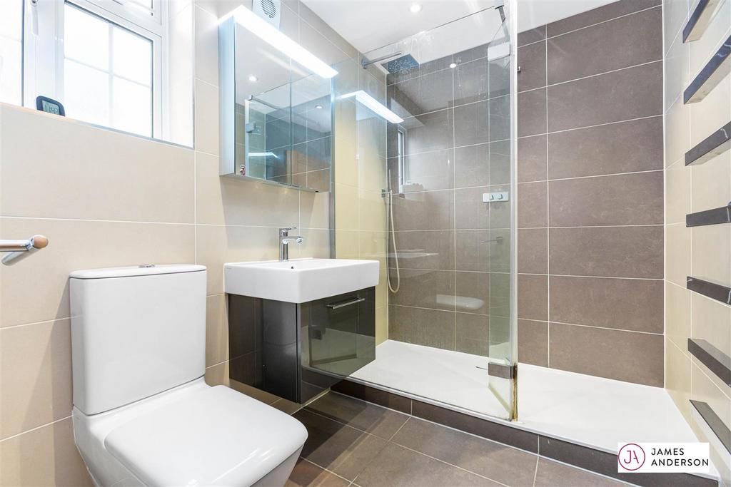 Ensuite.jpg