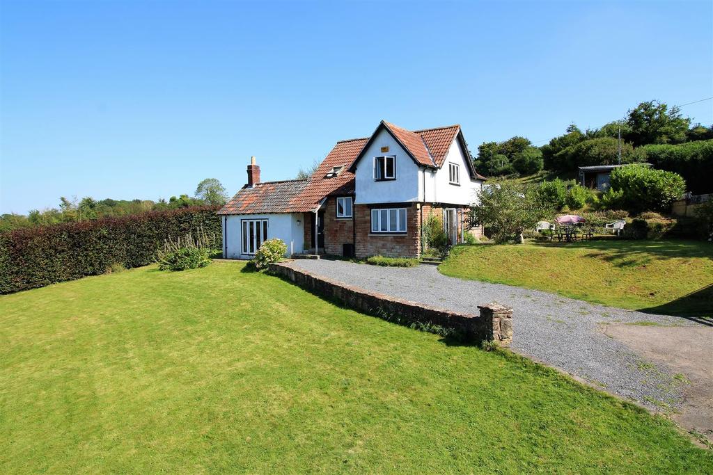 Sought after location in Sidcot with... 4 bed detached house £1,195,000