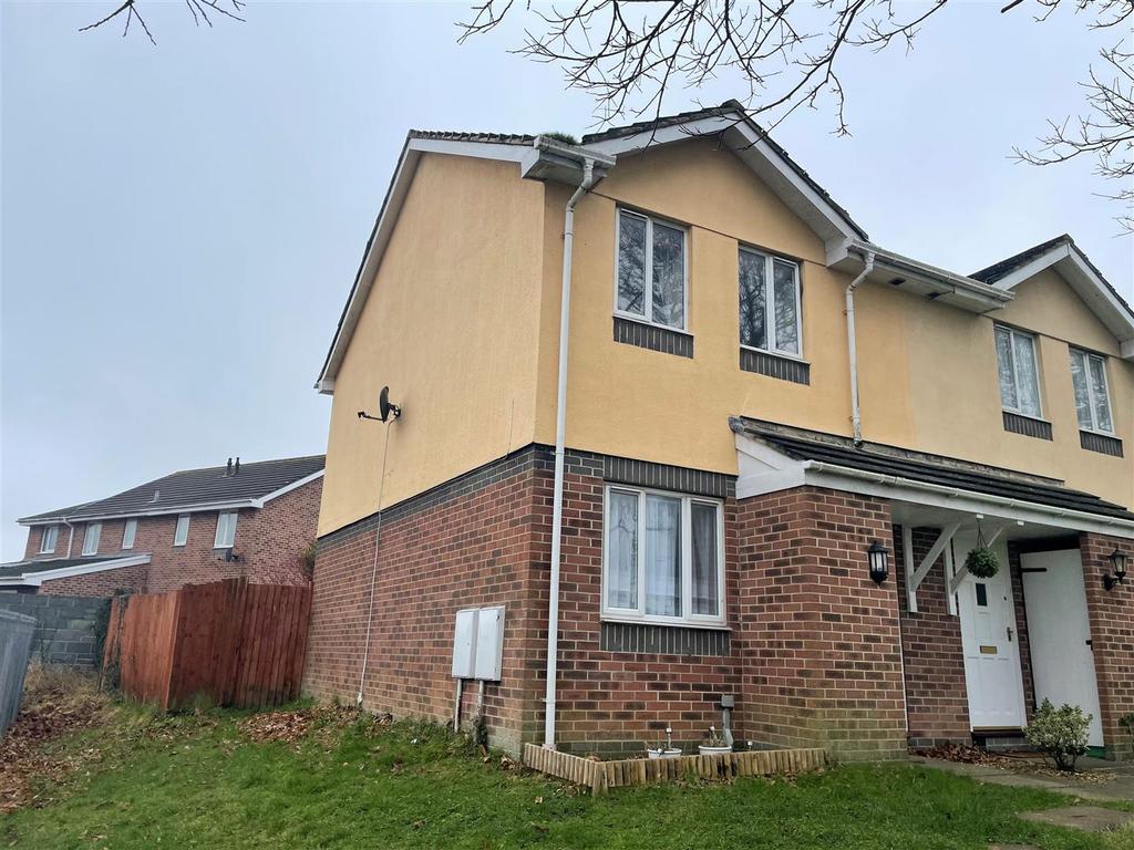 The Mariners, Llanelli 2 bed semidetached house £129,995