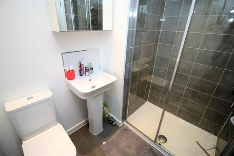 8 Blackcap Avenue, Yatton, Bristol, BS49 4FL