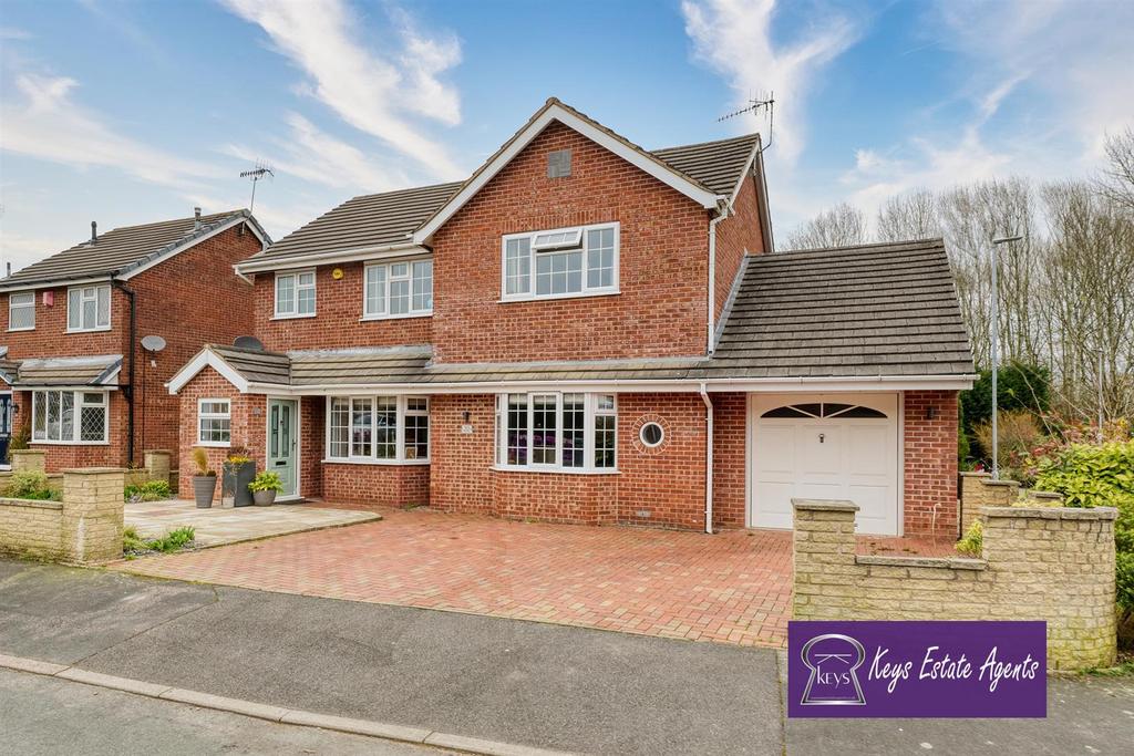 Charminster Road, Meir Park, Stoke on Trent 5 bed detached house £350,000