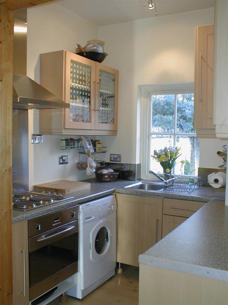 Fitted kitchen