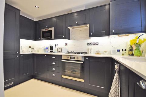 71 Shimbrooks, Great Leighs, Chelmsford, CM3 1SG