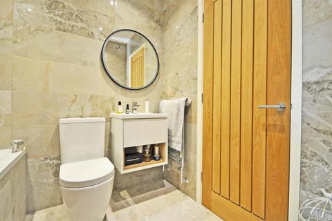 71 Shimbrooks, Great Leighs, Chelmsford, CM3 1SG