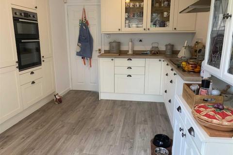 1 Parc Clai Coediog, Pentraeth, LL75 8HQ