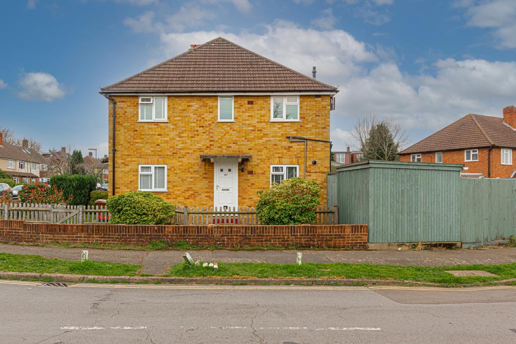 Stoneleigh Park Road, Stoneleigh 2 bed £345,000