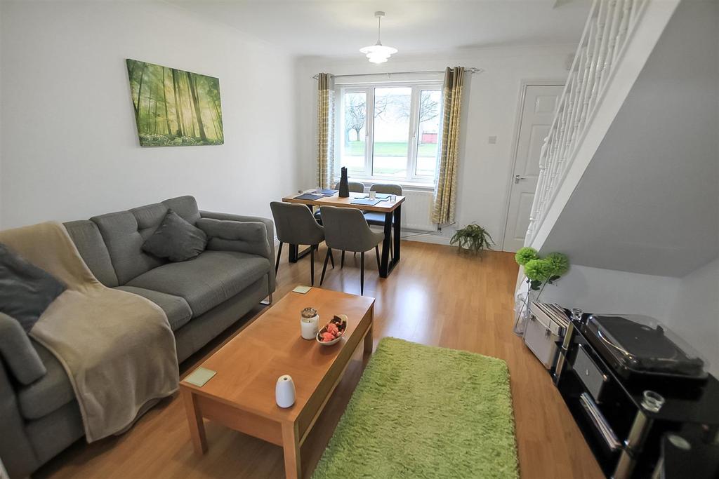 Lisle Road, Newton Aycliffe 2 bed terraced house £94,950