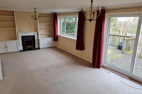 6 Haffenden Close, Marden, Tonbridge, TN12 9TD