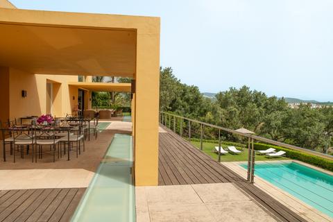 6 bedroom villa, Av. los Cortijos, Spain