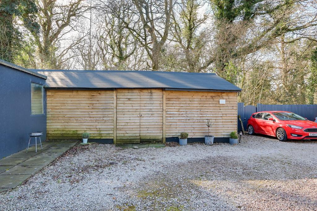Shed/Workshop