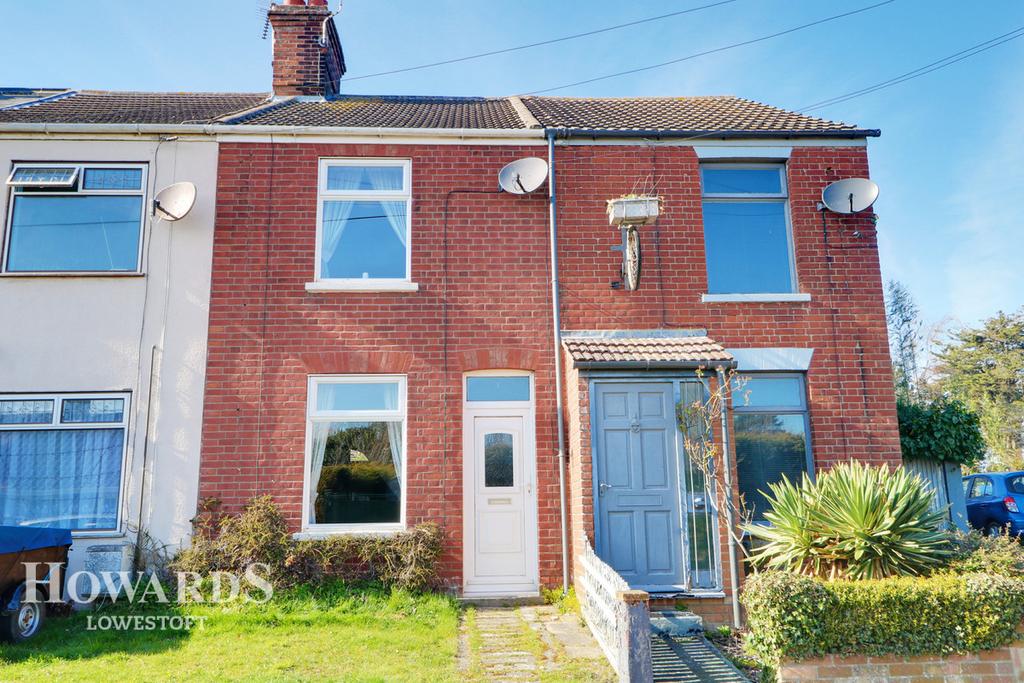 Birds Lane, Lowestoft 3 bed terraced house £140,000