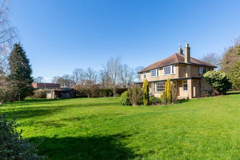52 Burnby Lane, Pocklington, York, YO42 2QE